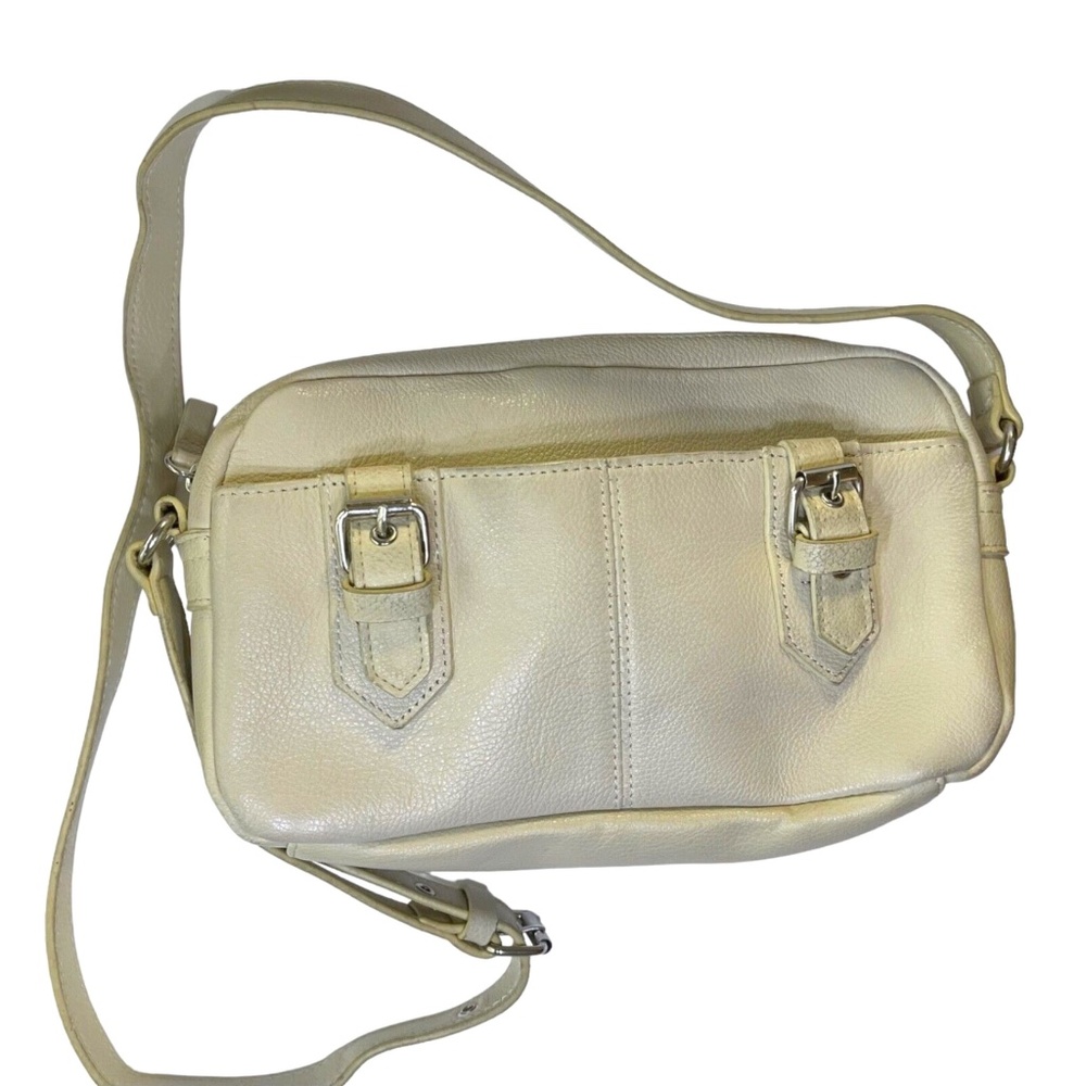 Aurielle Leather Hobo Handbag Purse Beige Pockets Key Fob Card Section Shoulder
